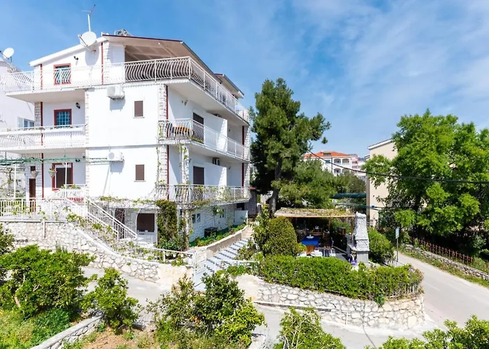 Lucija Apartmán *