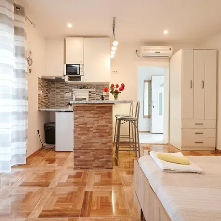 Lucija Apartmán Trogir