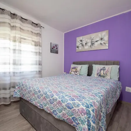 Lucija Apartmán *